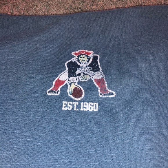 New England Patriots Fitted Hoodie - Picture 5 of 6